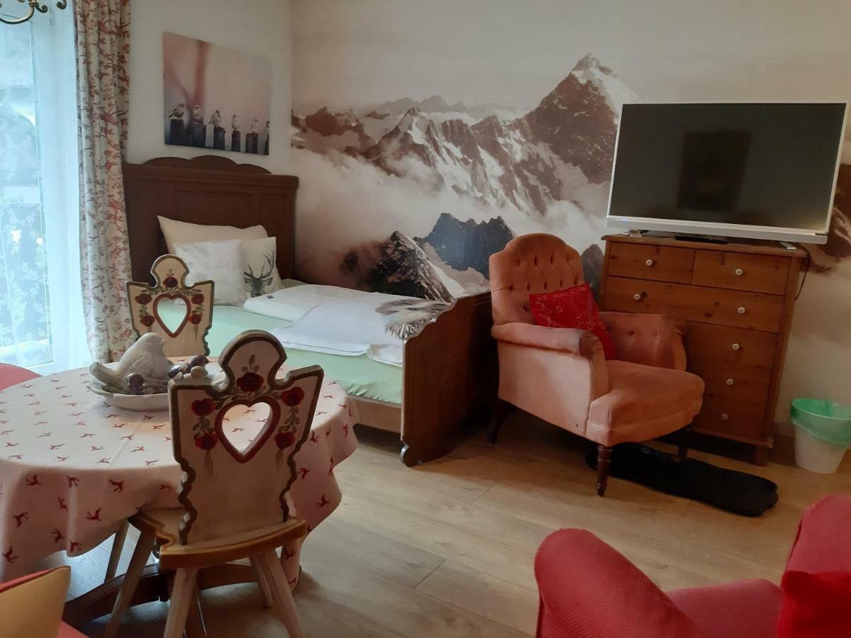 Bed and Breakfast Platzhirsch Zur Alten Wagnerei Gastehaus Sankt Wolfgang im Salzkammergut Экстерьер фото